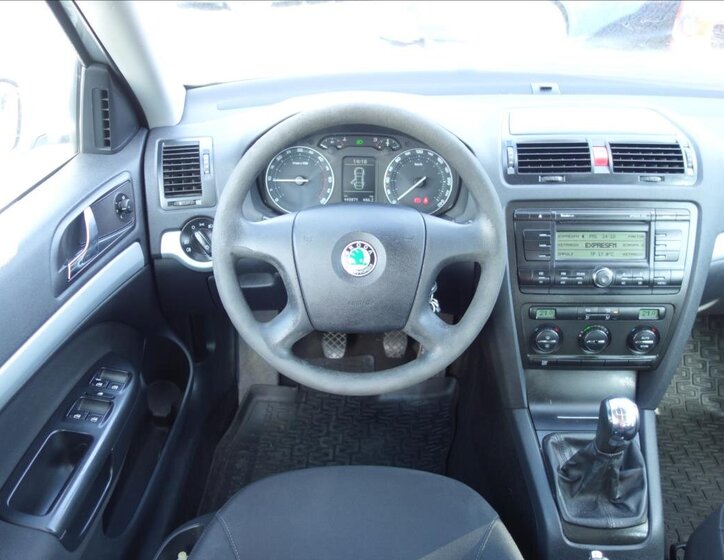 Škoda Octavia Kombi 2,0 l 103 kw