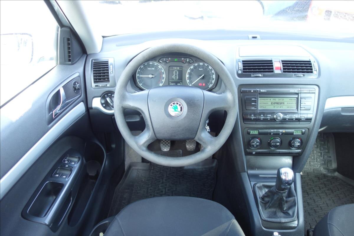 Škoda Octavia Kombi 2,0 l 103 kw