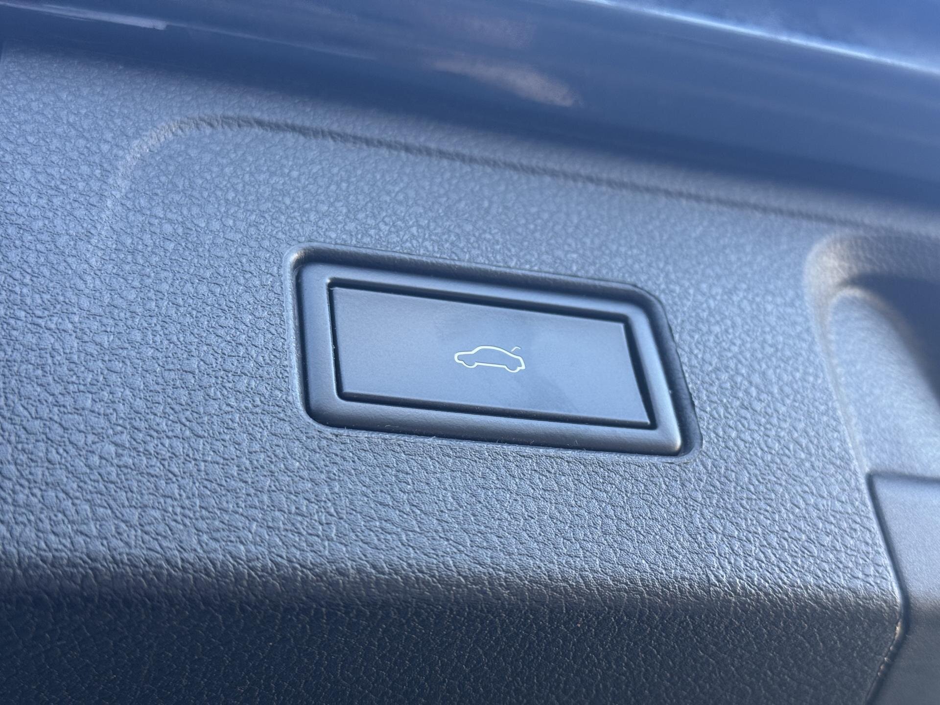 Volkswagen Passat Kombi 2,0 l 110 kw