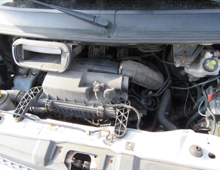 Ford Transit Skříň 2,2 l 74 kw