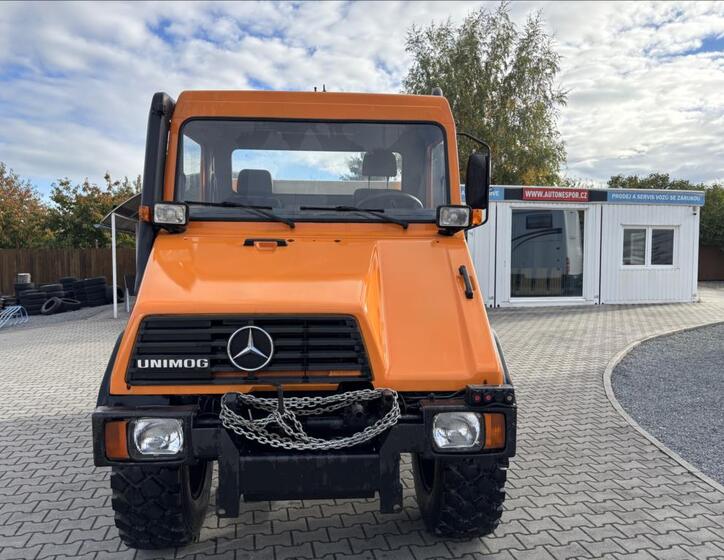 Mercedes-Benz Ostatní 2