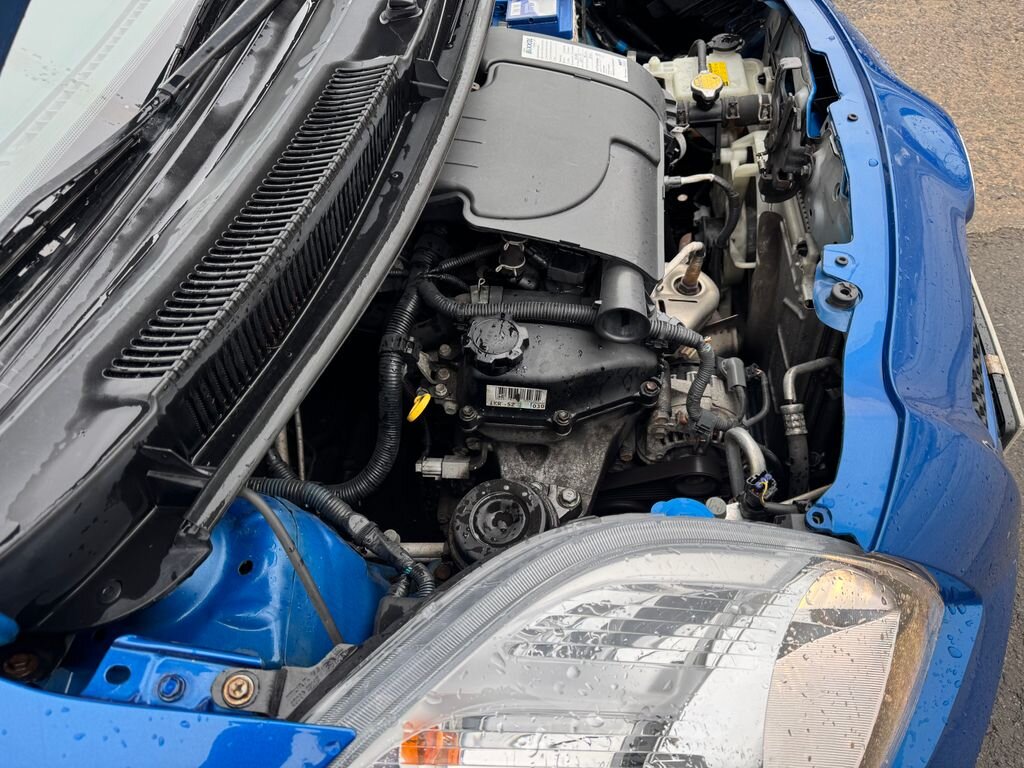 Toyota Yaris Hatchback 998,0 51 kw