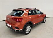 Volkswagen T-Roc SUV 1,5 l 110 kw