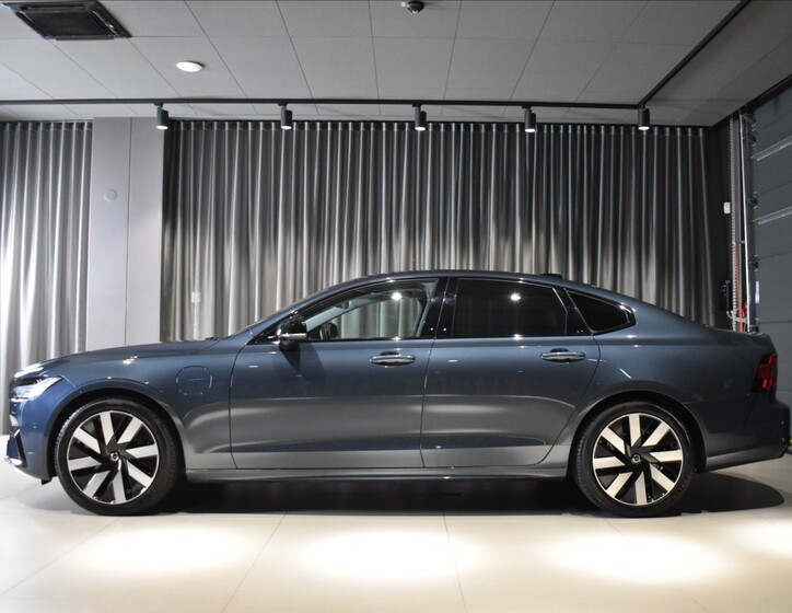 Volvo S90 2