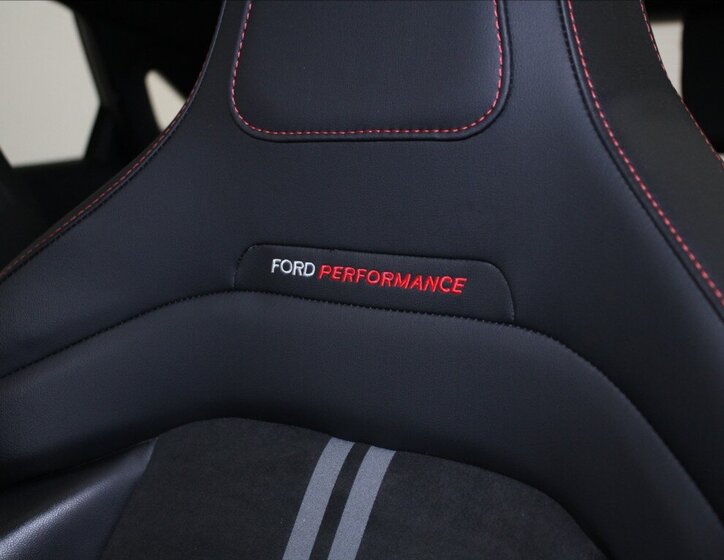 Ford Puma SUV 1,5 l 147 kw