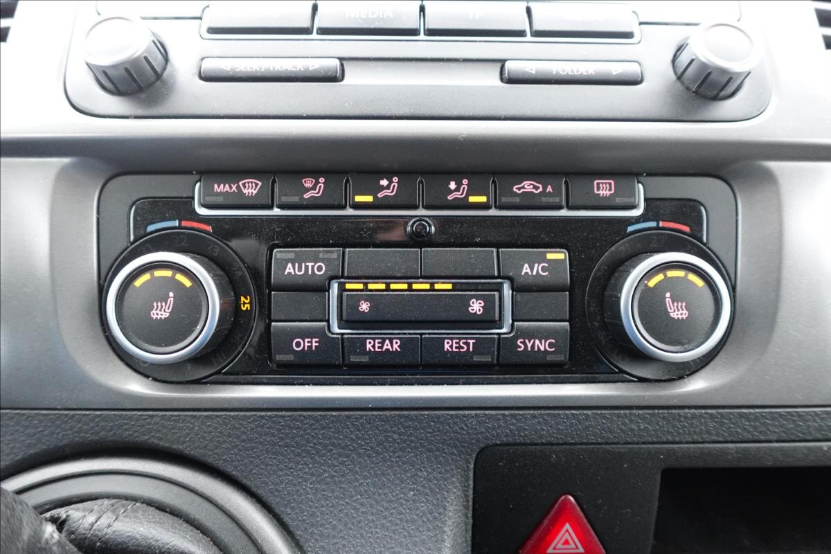 Volkswagen Caravelle Ostatní 2,0 l 132 kw