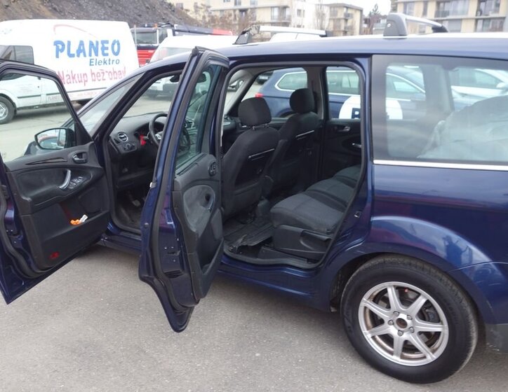 Ford Galaxy MPV 2,0 l 103 kw