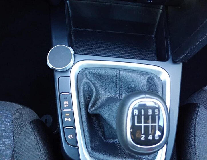 KIA Ceed Hatchback 998,0 73 kw