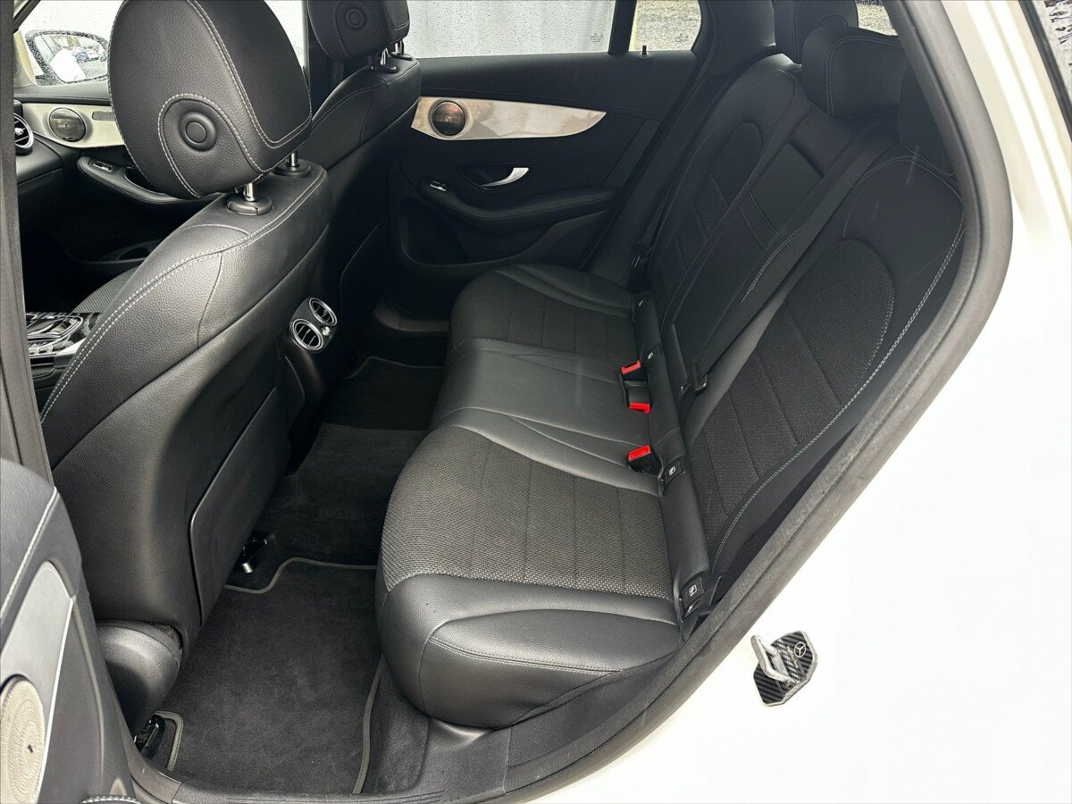 Mercedes-Benz GLC Kombi 2,0 l 143 kw