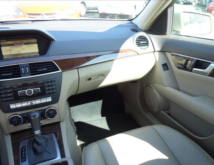 Mercedes-Benz Třídy C 20