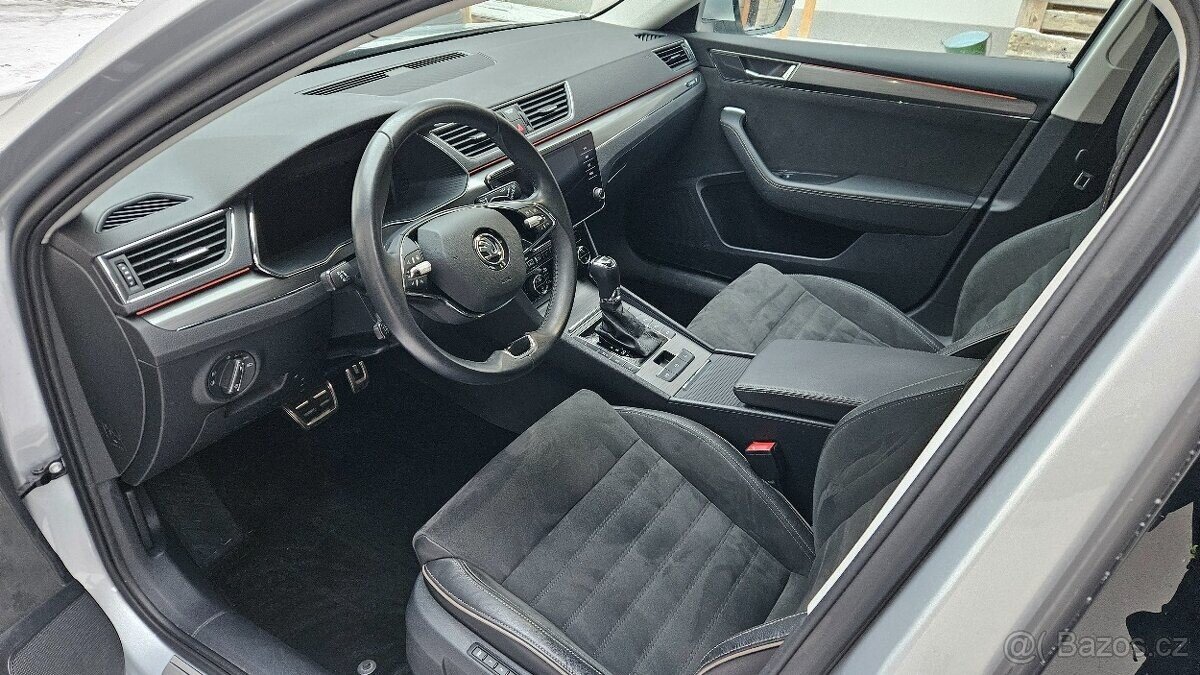 Škoda Superb Kombi 0,0 206 kw