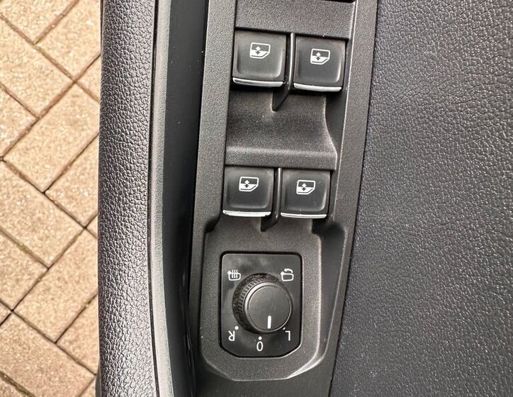 Škoda Karoq SUV / Terénní 2,0 l 110 kw