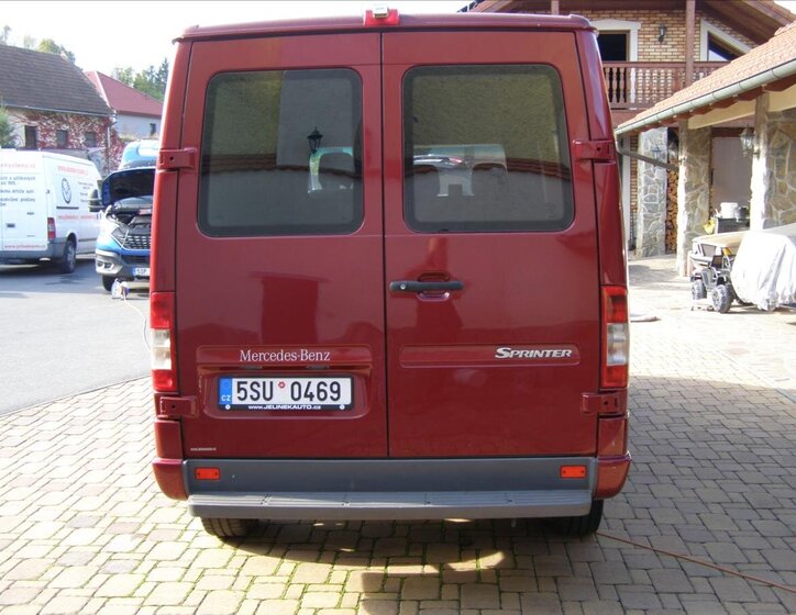 Mercedes-Benz Sprinter Skříň 2,1 l 95 kw