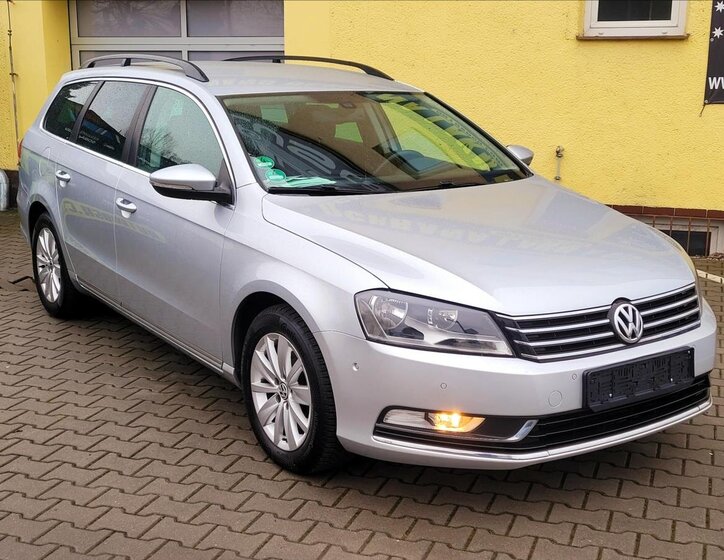 Volkswagen Passat Kombi 1,4 l 90 kw