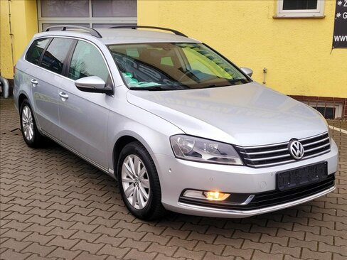 Volkswagen Passat Kombi 1,4 l 90 kw