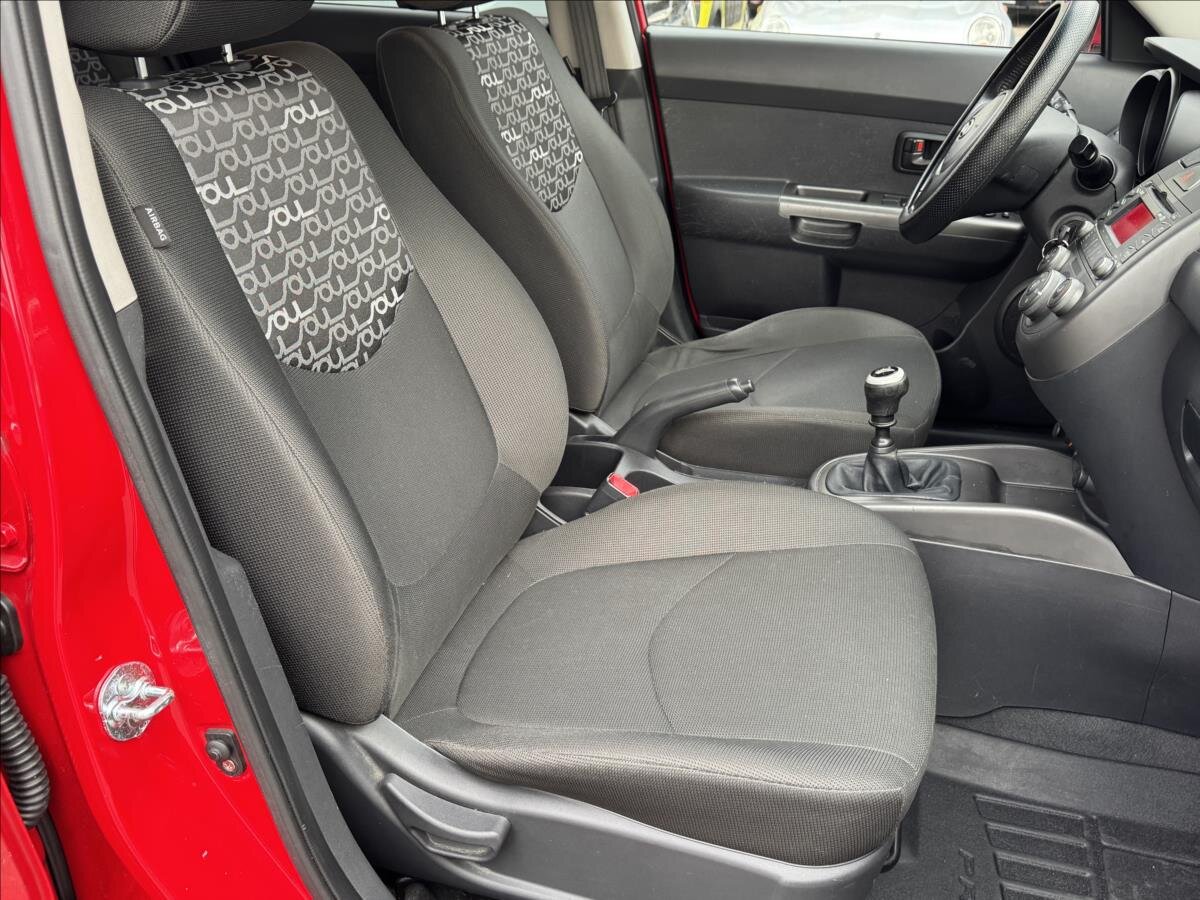 KIA Soul Hatchback 1,6 l 94 kw