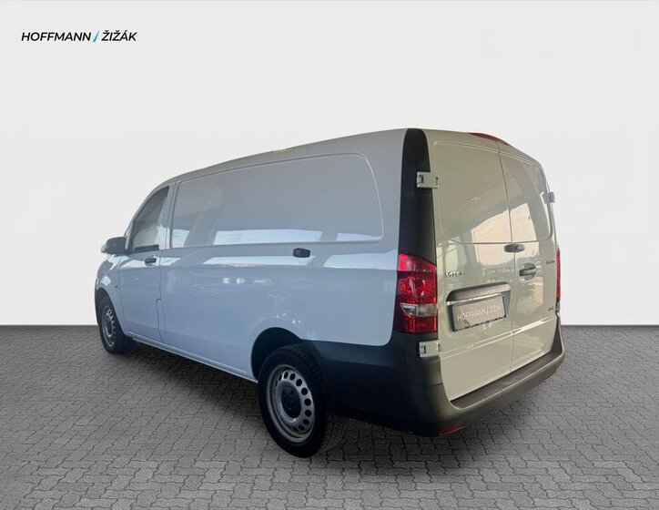 Mercedes-Benz Vito 7
