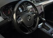 Volkswagen Passat 12