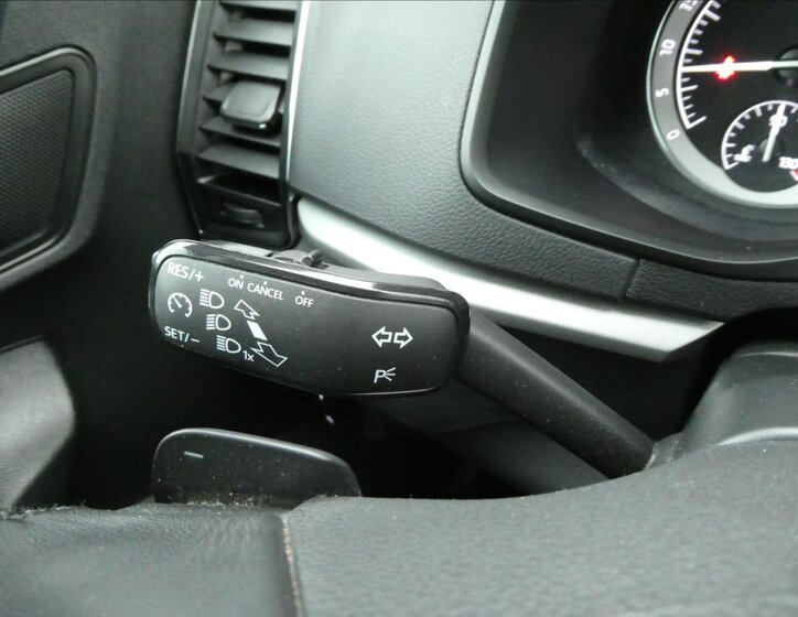 Škoda Karoq SUV / Terénní 2,0 l 110 kw