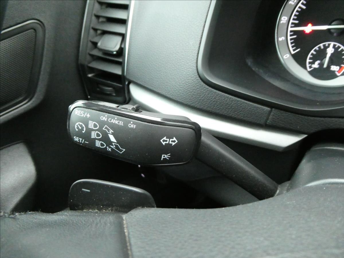 Škoda Karoq SUV / Terénní 2,0 l 110 kw