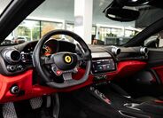 Ferrari GTC4 Lusso 5