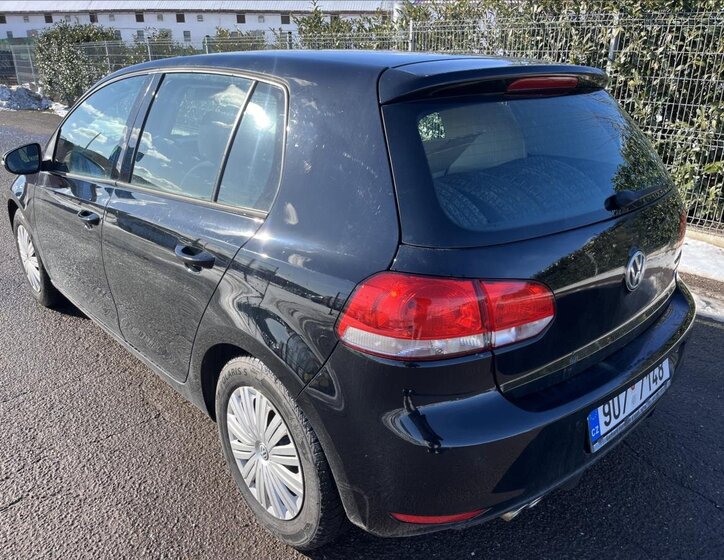 Volkswagen Golf Hatchback 2,0 l 81 kw