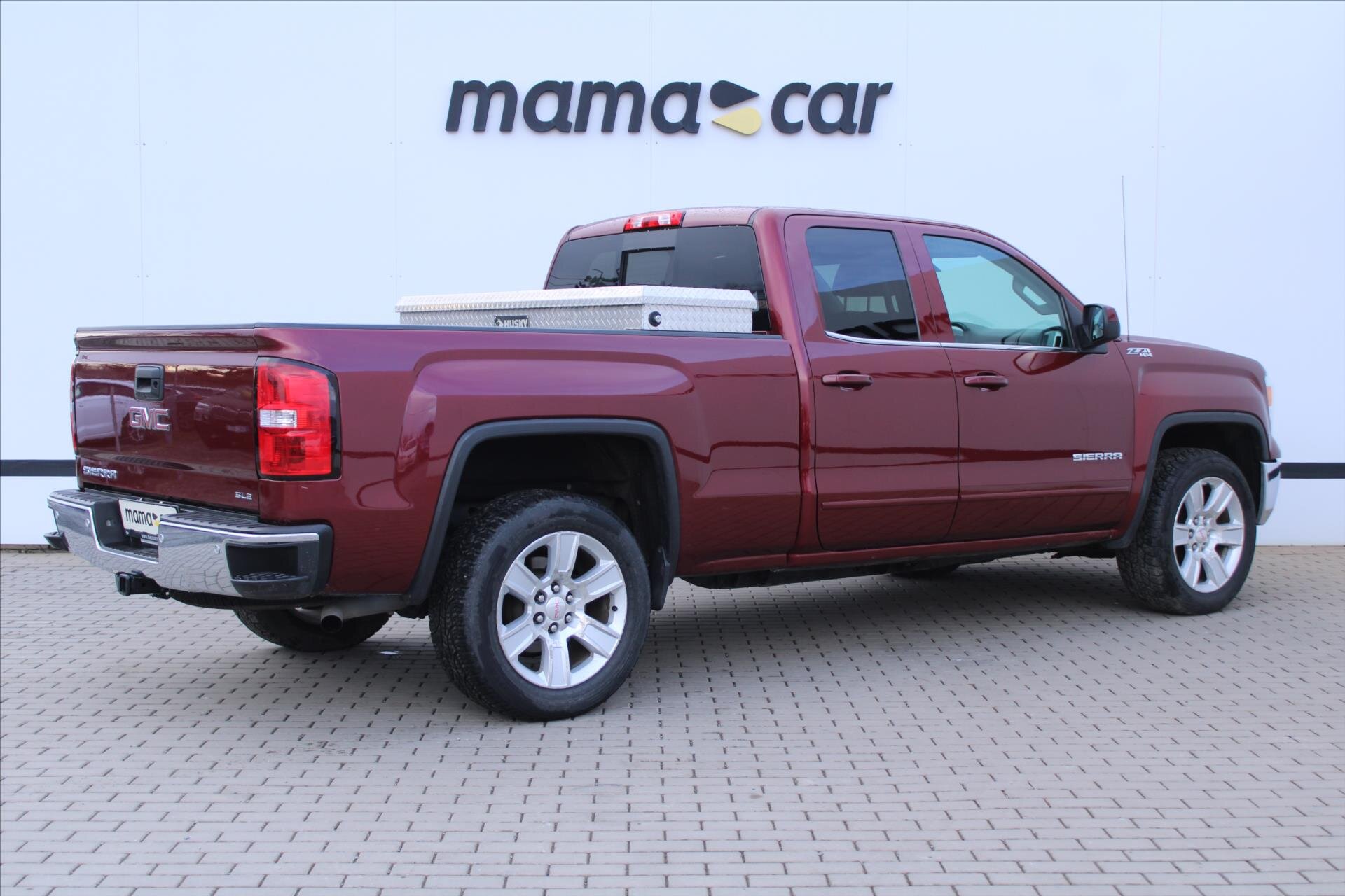 GMC Sierra Pick-up 4,3 l 212 kw