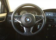 BMW Řada 5 Kombi 3,0 l 145 kw
