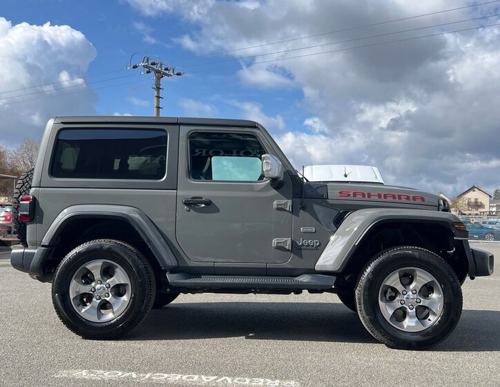 Jeep Wrangler SUV / Terénní 2,0 l 200 kw