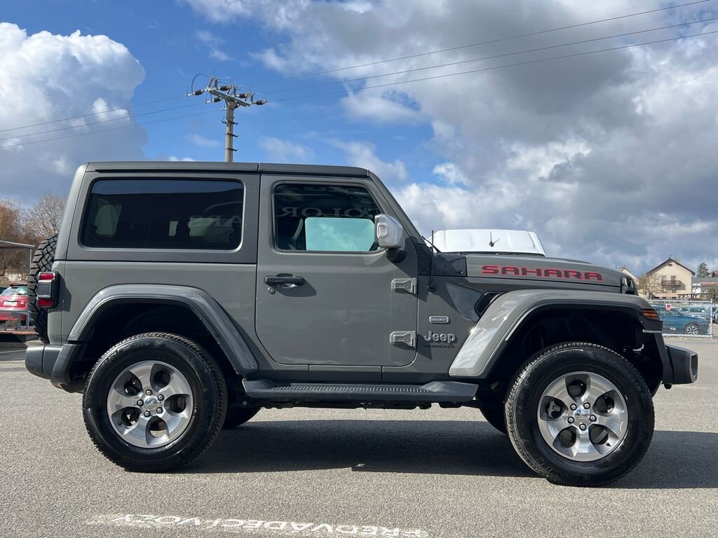 Jeep Wrangler SUV / Terénní 2,0 l 200 kw