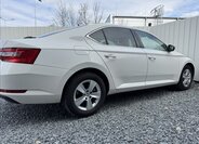 Škoda Superb Sedan / Limuzína 2,0 l 140 kw