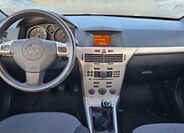Opel Astra 9
