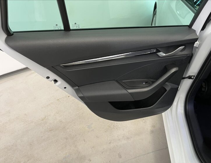 Škoda Octavia Kombi 1,5 l 85 kw