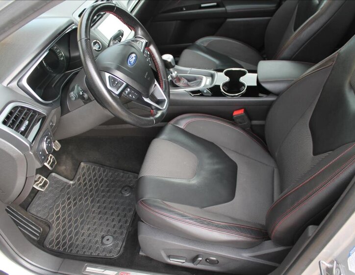 Ford Mondeo Kombi 2,0 l 132 kw