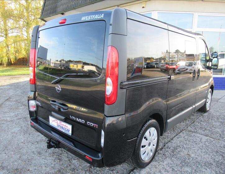 Opel Vivaro 5