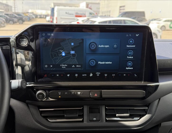 Ford Tourneo Custom MPV 2,0 l 125 kw