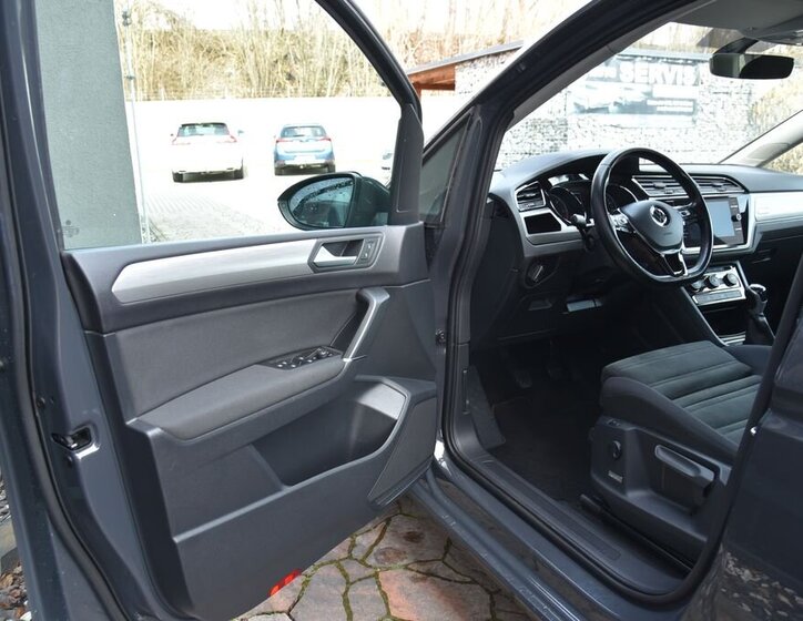 Volkswagen Touran MPV 2,0 l 90 kw