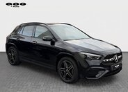 Mercedes-Benz GLA 7