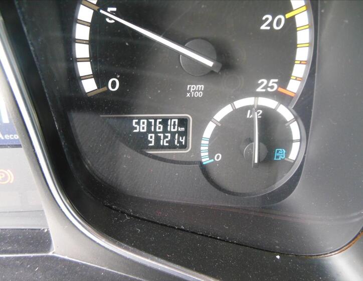 Mercedes-Benz Ostatní 32