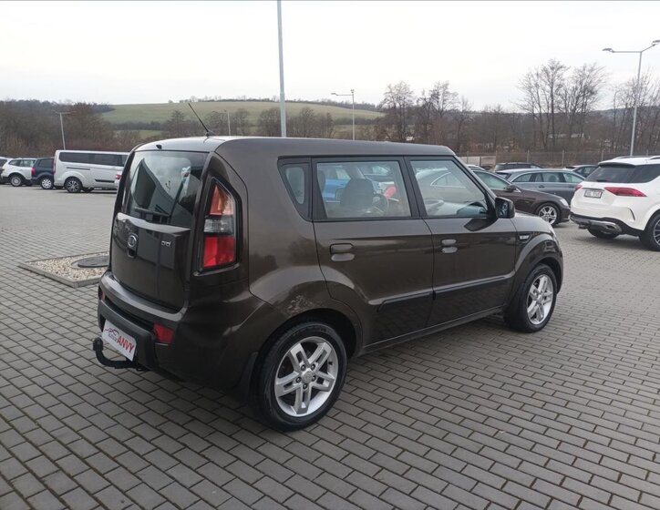 KIA Soul Hatchback 1,6 l 94 kw