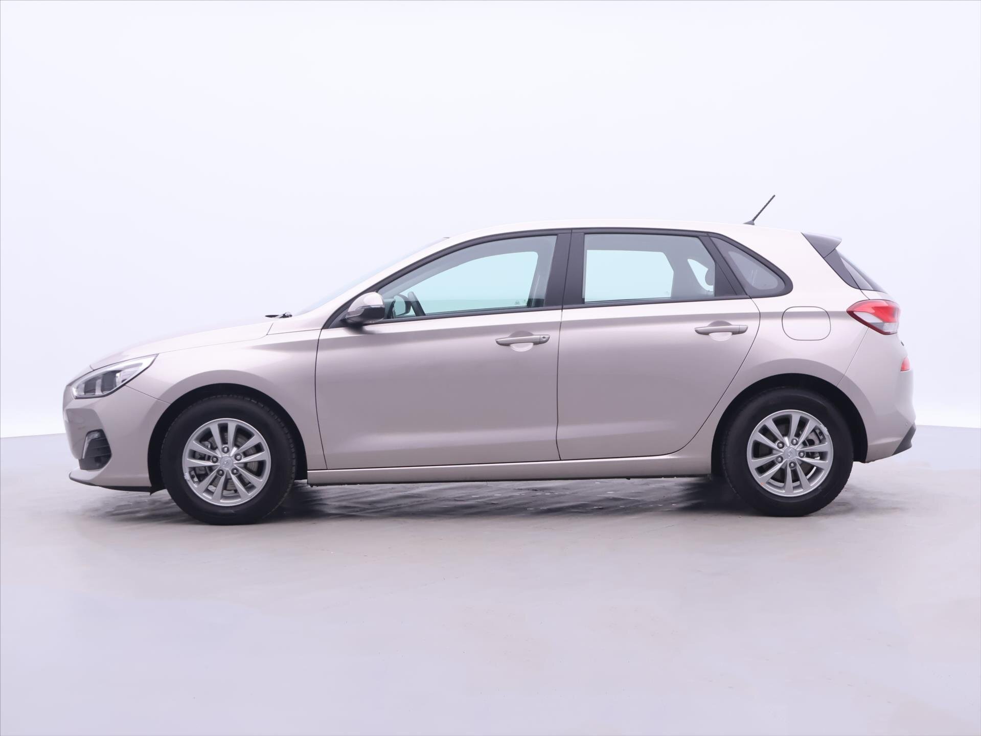 Hyundai i30 Hatchback 1,4 l 73 kw