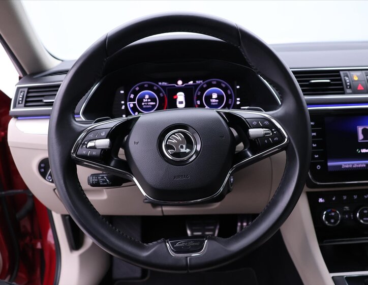 Škoda Superb Liftback 2,0 l 206 kw