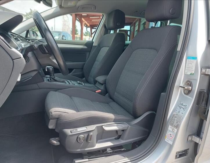 Volkswagen Passat 22