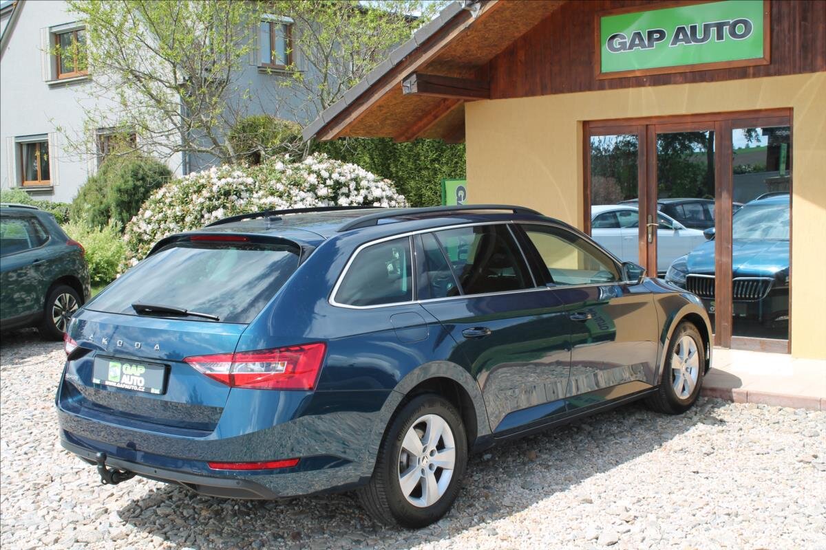 Škoda Superb Kombi 2,0 l 110 kw