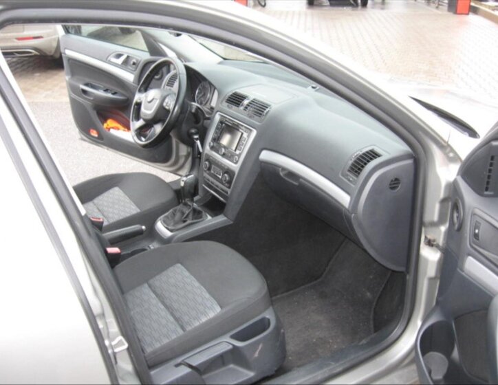 Škoda Octavia Kombi 1,6 l 77 kw