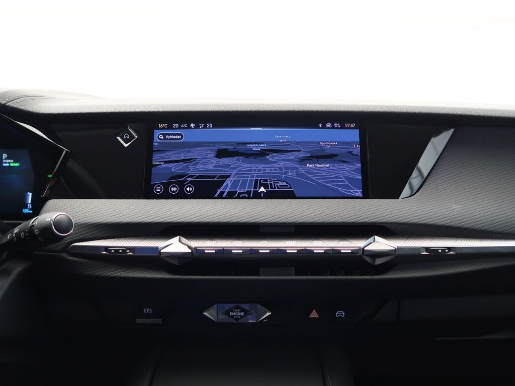 DS Automobiles DS4 Hatchback 1,6 l 132 kw