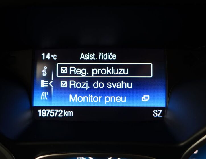 Ford Kuga 12