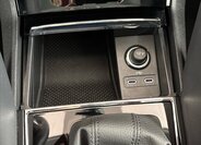 Škoda Karoq SUV / Terénní 1,5 l 110 kw