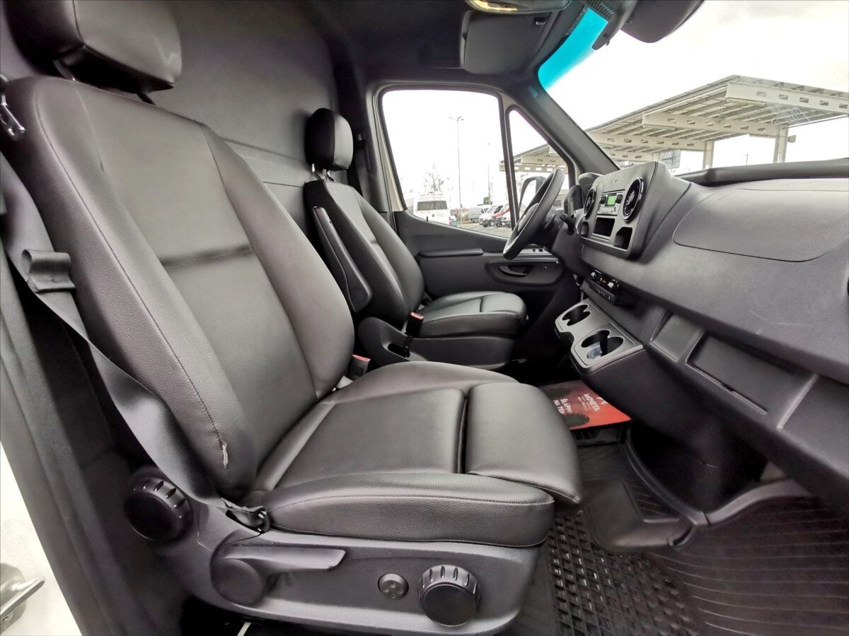 Mercedes-Benz Sprinter Skříň 2,0 l 125 kw
