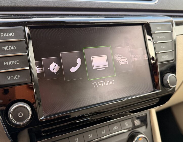 Škoda Superb Liftback 2,0 l 140 kw